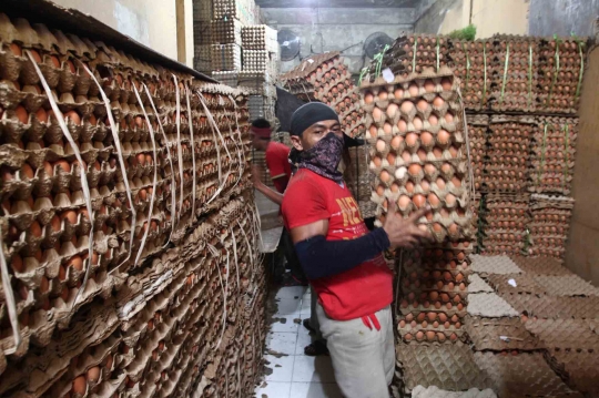 Jelang Ramadan, harga telur ayam melejit