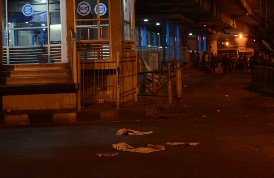 Suasana mencekam usai ledakan di Terminal Kampung Melayu