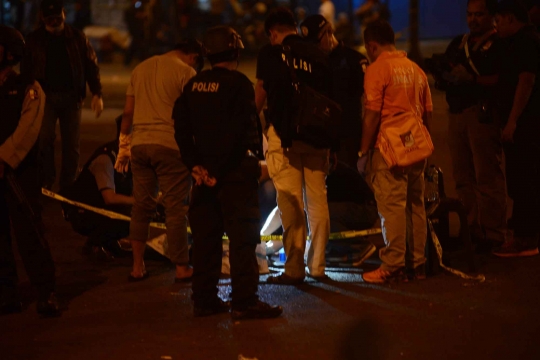 Inafis kumpulkan potongan tubuh terduga pelaku bom Kampung Melayu