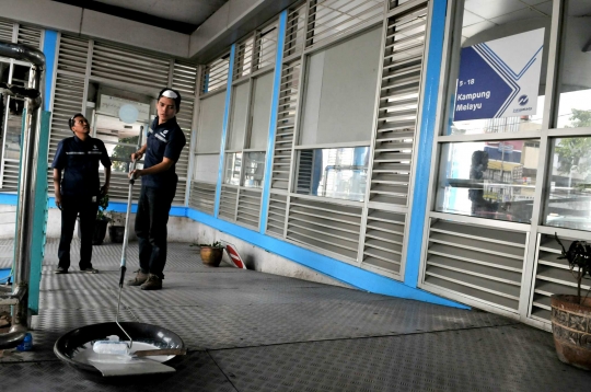 Aktivitas Terminal Kampung Melayu kembali normal pasca-ledakan bom