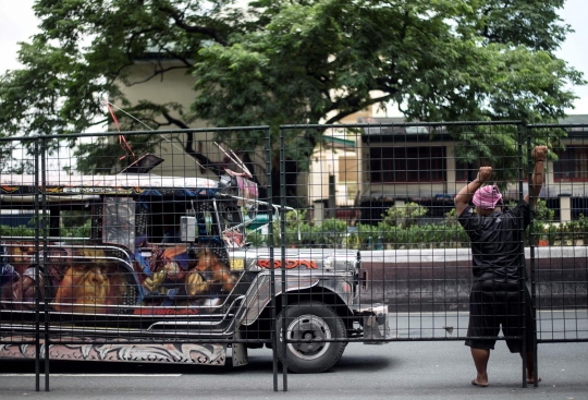 Keunikan Jeepney, angkot legendaris Filipina yang terancam punah