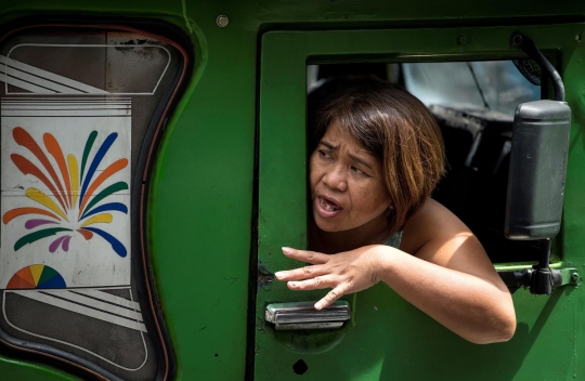 Keunikan Jeepney, angkot legendaris Filipina yang terancam punah