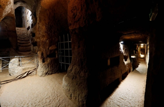 Misteri Katakombe Domitilla, pemakaman bawah tanah tertua Roma