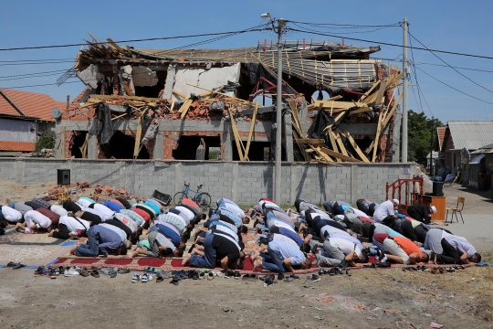 Nestapa muslim minoritas Serbia lewati Ramadan tanpa masjid