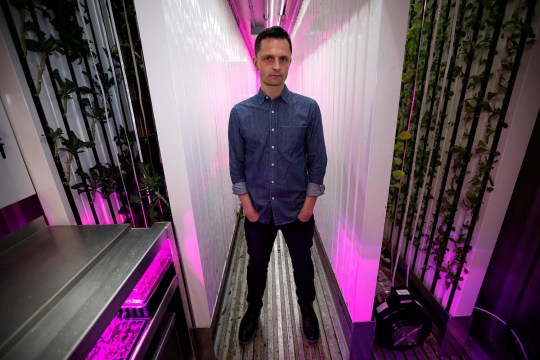 Minim lahan, warga New York menanam sayur di dalam kontainer