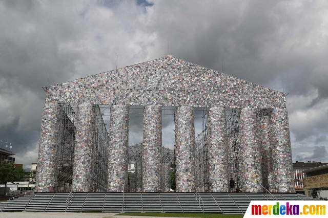 Foto : Kemegahan Kuil Buku di pameran seni terbesar Jerman 