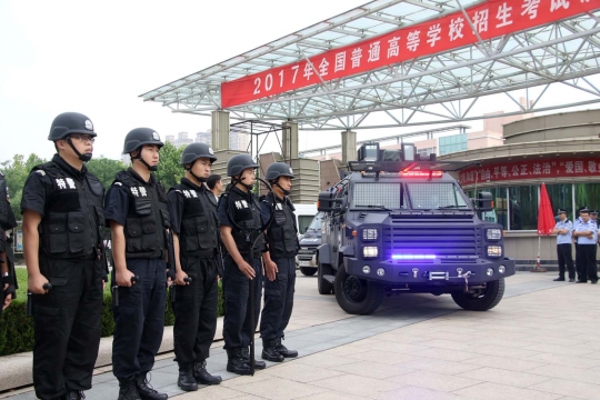 Ketatnya pengawasan Gaokao, ujian tersulit di dunia