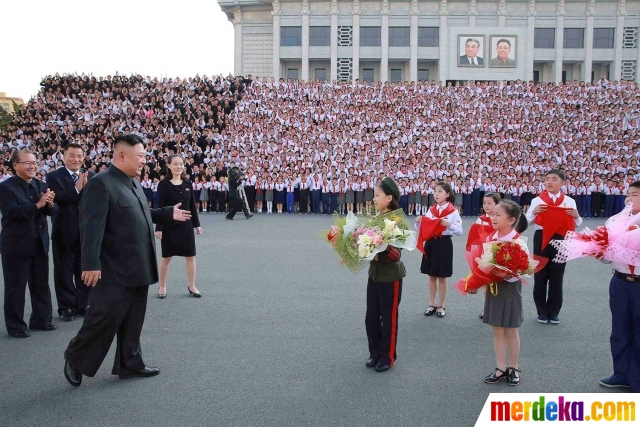 Foto Kedekatan Kim Jong Un Dengan Anak Anak Serikat Korea Merdeka Com