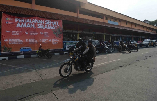 Polres Jakarta Timur razia preman di Terminal Kampung Rambutan