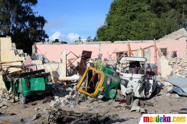 Foto : Serangan bom di Somalia tewaskan 19 orang merdeka.com