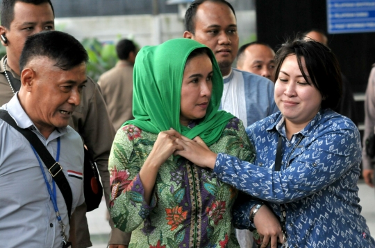 Wajah lesu Gubernur Bengkulu tertangkap tangan KPK