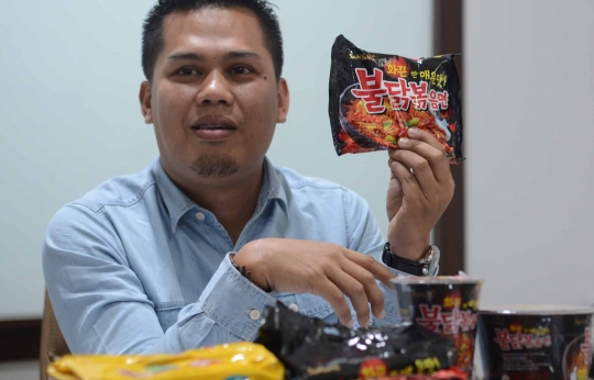 Manajer PT Korinus bantah mie Samyang mengandung minyak babi