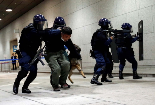 Aksi polisi Tokyo lumpuhkan teroris di Gedung Bank of Japan