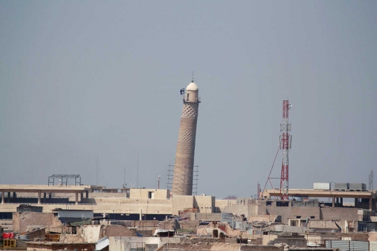 Foto udara kehancuran masjid bersejarah Mosul usai diledakkan ISIS