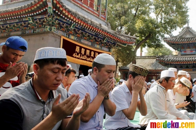 Foto : Muslim di China rayakan Hari Raya Idul Fitri ...