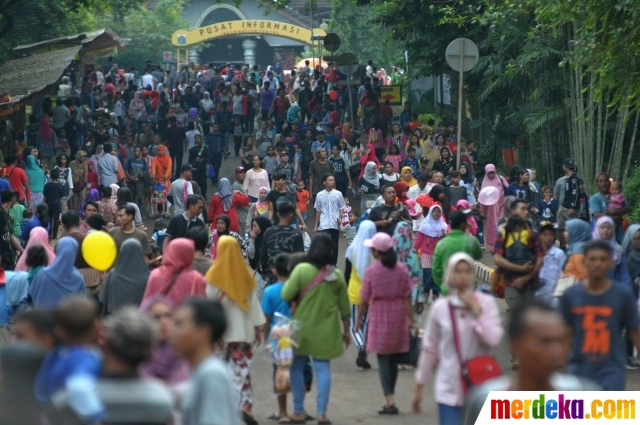 Foto Ragunan Masih Jadi Primadona Warga Saat Libur Lebaran