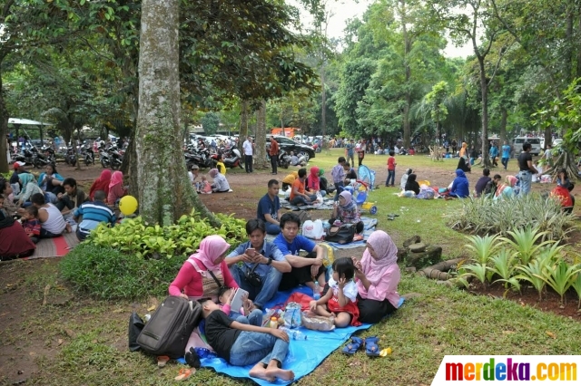 Foto Ragunan Masih Jadi Primadona Warga Saat Libur Lebaran