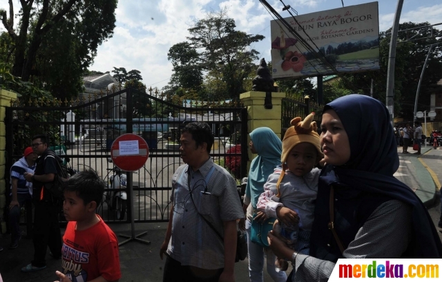 Foto Warga kecewa Kebun  Raya  Bogor  ditutup gara gara 
