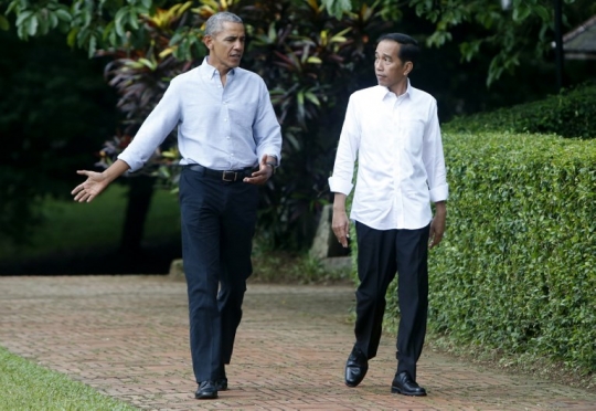 Akrabnya Jokowi sopiri Obama keliling Istana dan Kebun Raya Bogor
