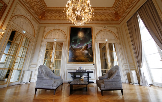 Mengintip mewah dan megahnya Hotel de Crillon di Paris