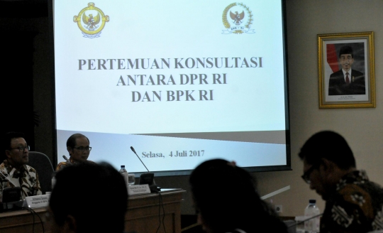 Pansus DPR datangi BPK minta hasil audit KPK