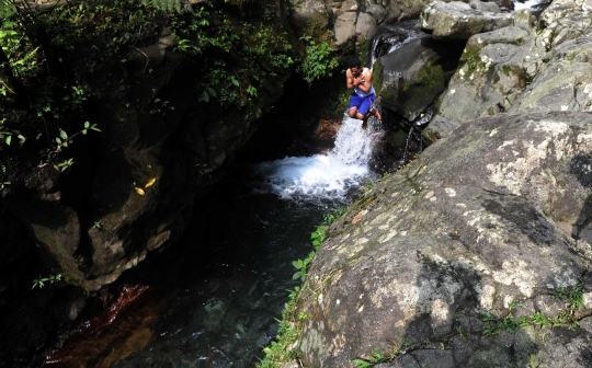 Menikmati akhir pekan di Curug Ciampea