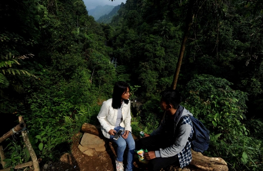 Menikmati akhir pekan di Curug Ciampea