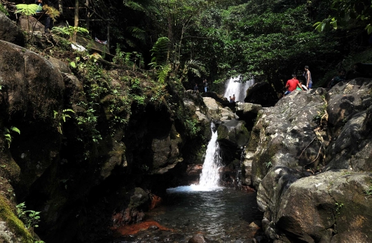 Menikmati akhir pekan di Curug Ciampea