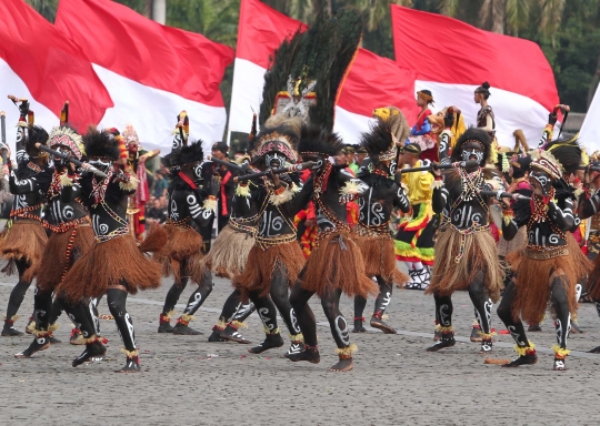 Berbagai atraksi semarakkan HUT ke-71 Bhayangkara di Monas