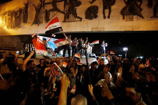Kebahagiaan warga Mosul rayakan kemenangan atas ISIS