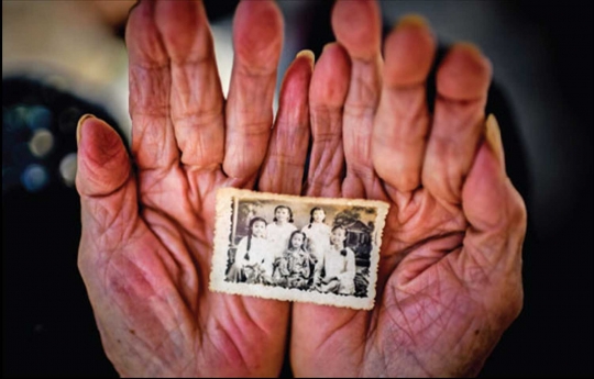 Li Yuzhen, fotografer tertua di dunia berusia 104 tahun