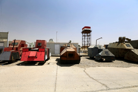 Penampakan mobil baja ISIS untuk serangan bom bunuh diri di Mosul