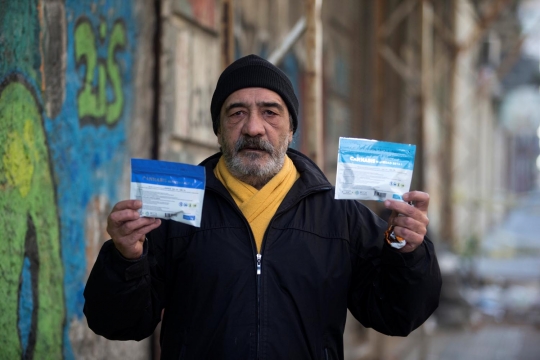 Resmi dijual secara legal, ganja di Uruguay langsung diserbu pembeli