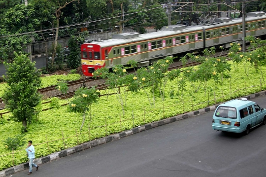 Wajah baru kawasan kumuh di bantaran rel Kalibata