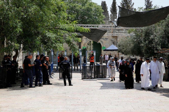 Begini penjagaan ketat Masjid Al-Aqsa yang ditentang warga Palestina