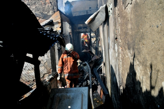 Kondisi 18 rumah yang hangus terbakar di Jalan Kembang Sepatu Senen