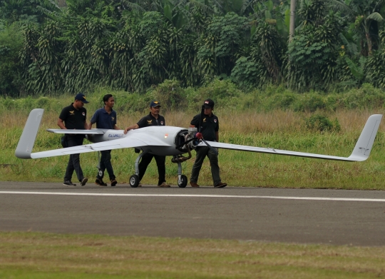 Melihat pesawat tanpa awak Rajawali 720