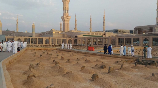 Berziarah ke Baqi, makam para sahabat nabi