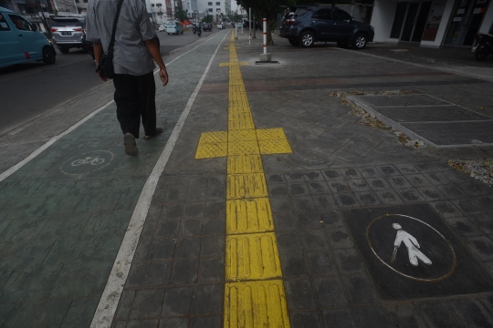 Wajah baru jalur pedestrian di Jatinegara