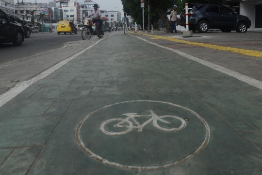 Wajah baru jalur pedestrian di Jatinegara