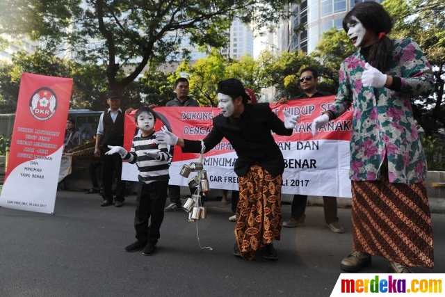 Foto : Aksi pantomin ajak warga lindungi anak dari bahaya 