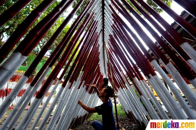 Foto : Jelang 17 Agustus, permintaan bambu untuk tiang 