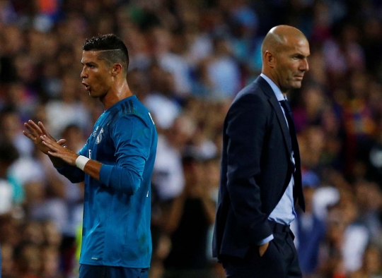 Ekspresi Cristiano Ronaldo diganjar kartu merah saat lawan Barcelona