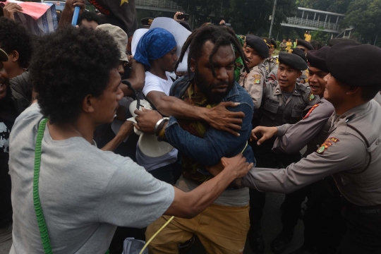 Coba terobos Istana Merdeka, massa aktivis Papua ditangkap