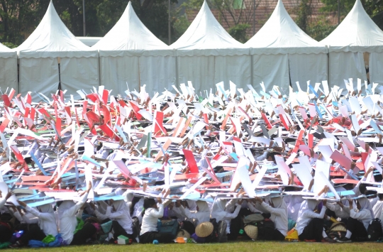 6.000 Mahasiswa baru IPB semarakkan HUT Kemerdekaan RI