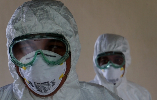 Simulasi penanganan virus flu burung