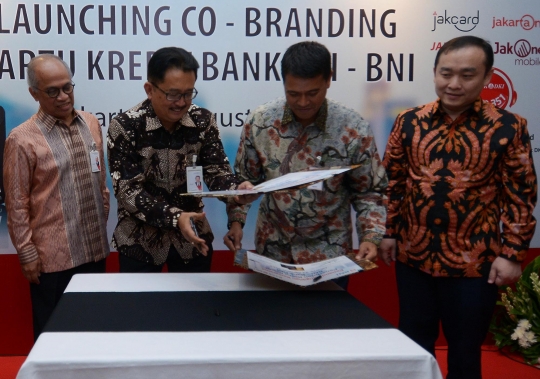 Bank DKI dan BNI luncurkan kartu kredit Co-Branding Golf