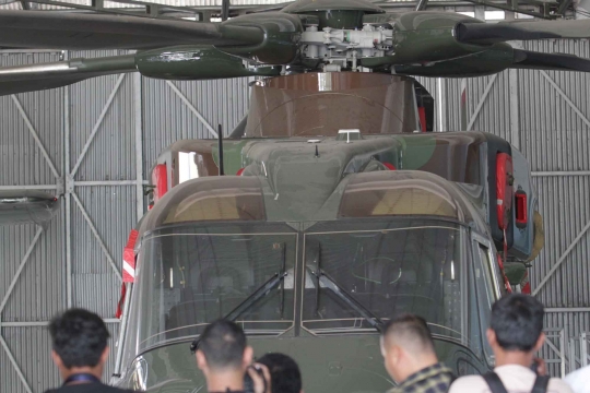 KPK dan POM TNI cek fisik Helikopter AW-101