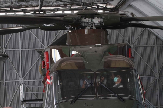 KPK dan POM TNI cek fisik Helikopter AW-101
