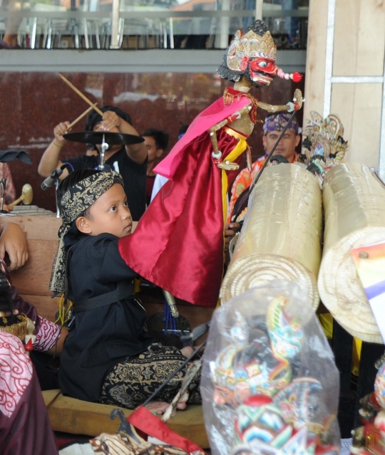 Antusiasme pedalang cilik di Bogor unjuk kebolehan